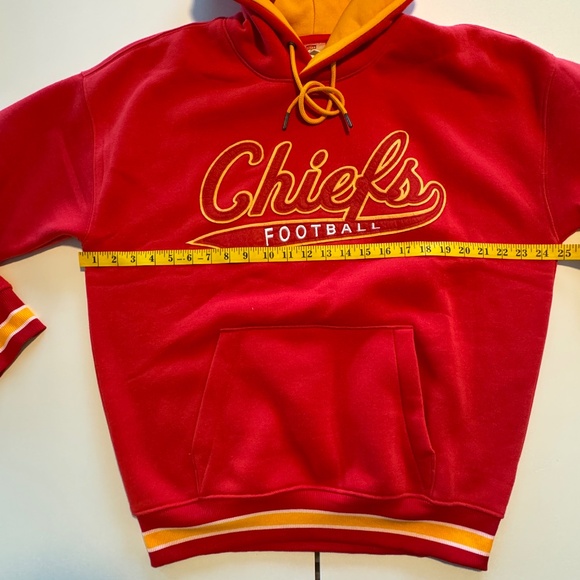 NEW Kansas City Chiefs Hoodie - Men’s Medium - Red Yellow NFL Team Apparel NWT - Picture 7 of 15